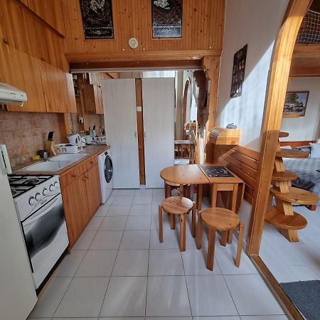 Little Cozy Apartman Мисколк Екстериор снимка