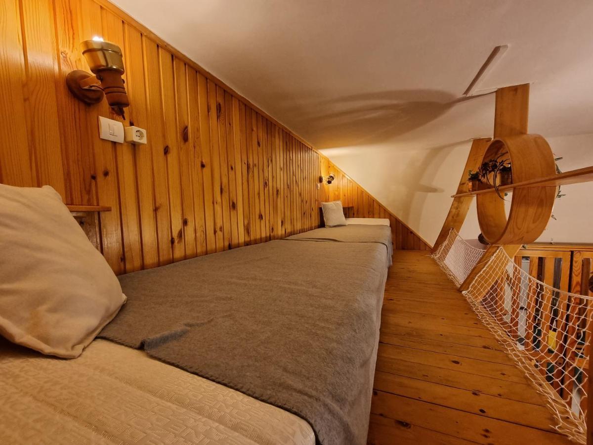 Little Cozy Apartman Мисколк Екстериор снимка