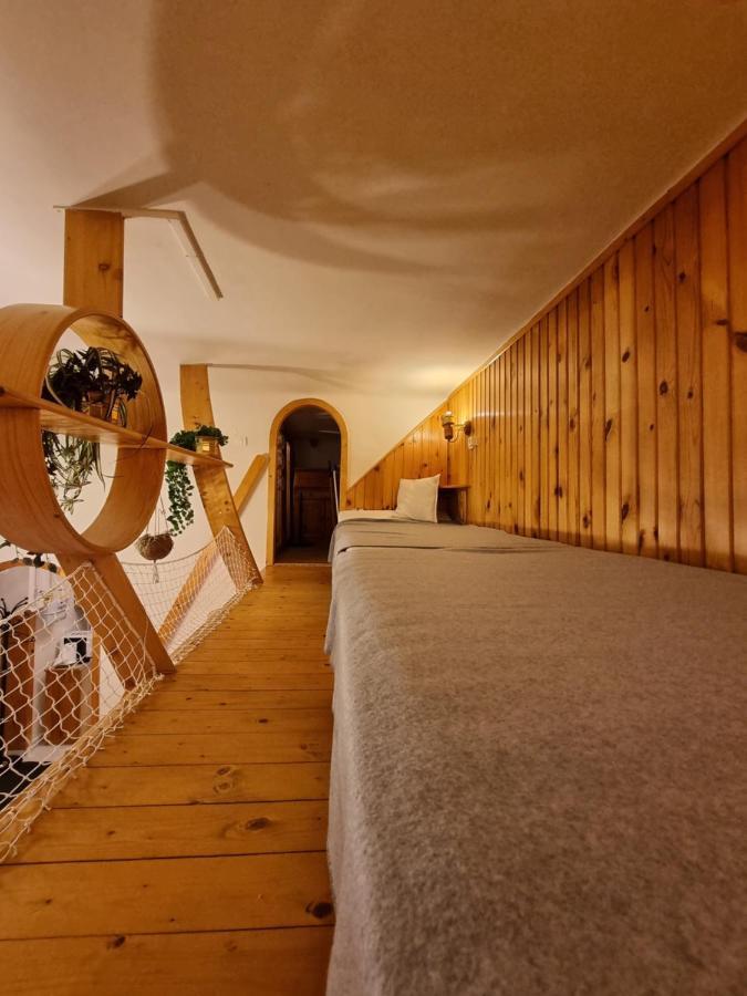 Little Cozy Apartman Мисколк Екстериор снимка