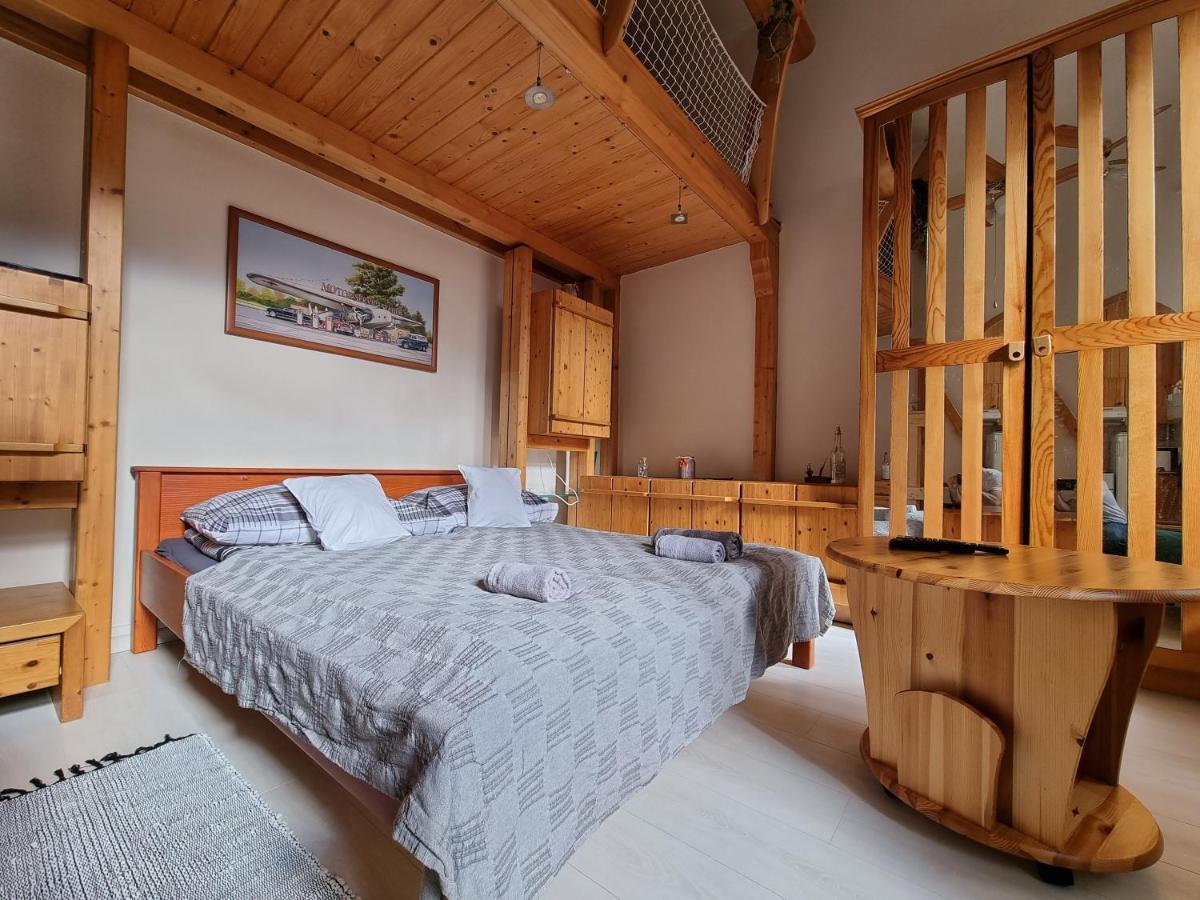 Little Cozy Apartman Мисколк Екстериор снимка
